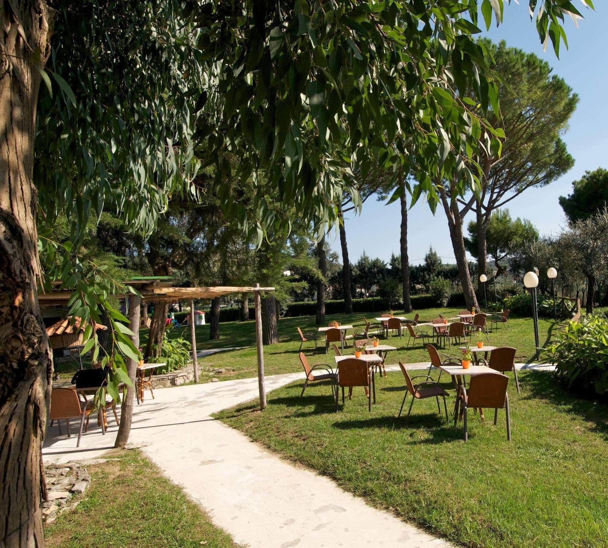 Freedom Holiday Residence Massa Lubrense Exterior foto
