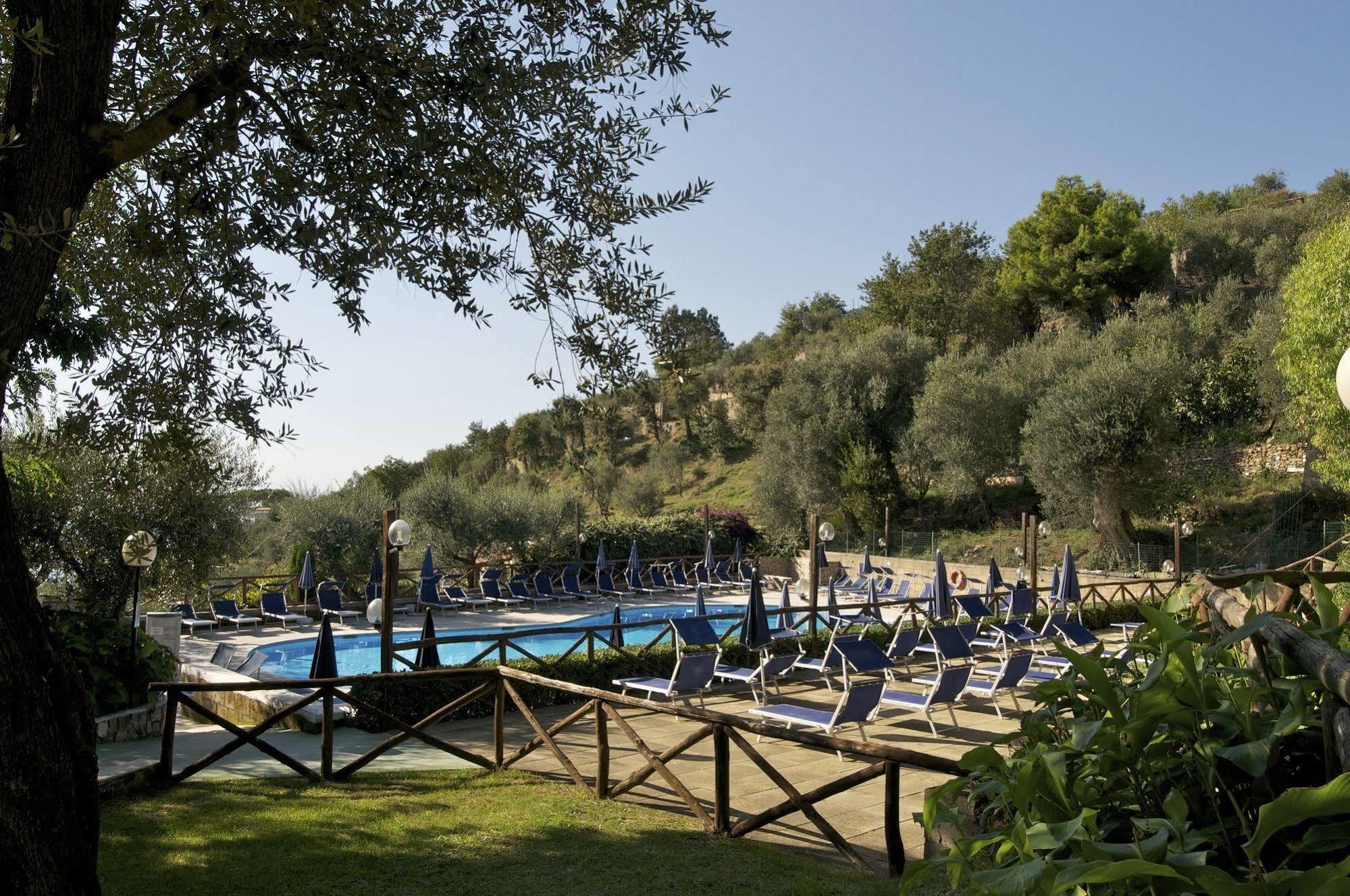 Freedom Holiday Residence Massa Lubrense Exterior foto